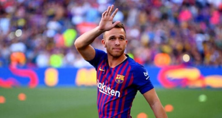 El ya ex del Barça Arthur quiere seguir hasta el final dándolo todo en el Barça