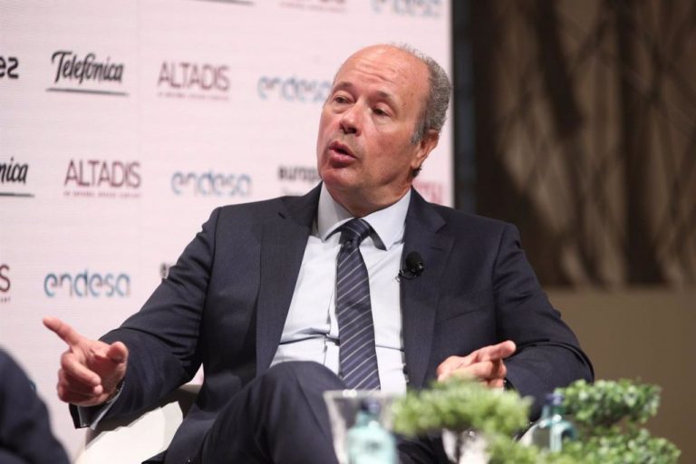 Campo asegura que la ausencia del Rey en Barcelona fue una 