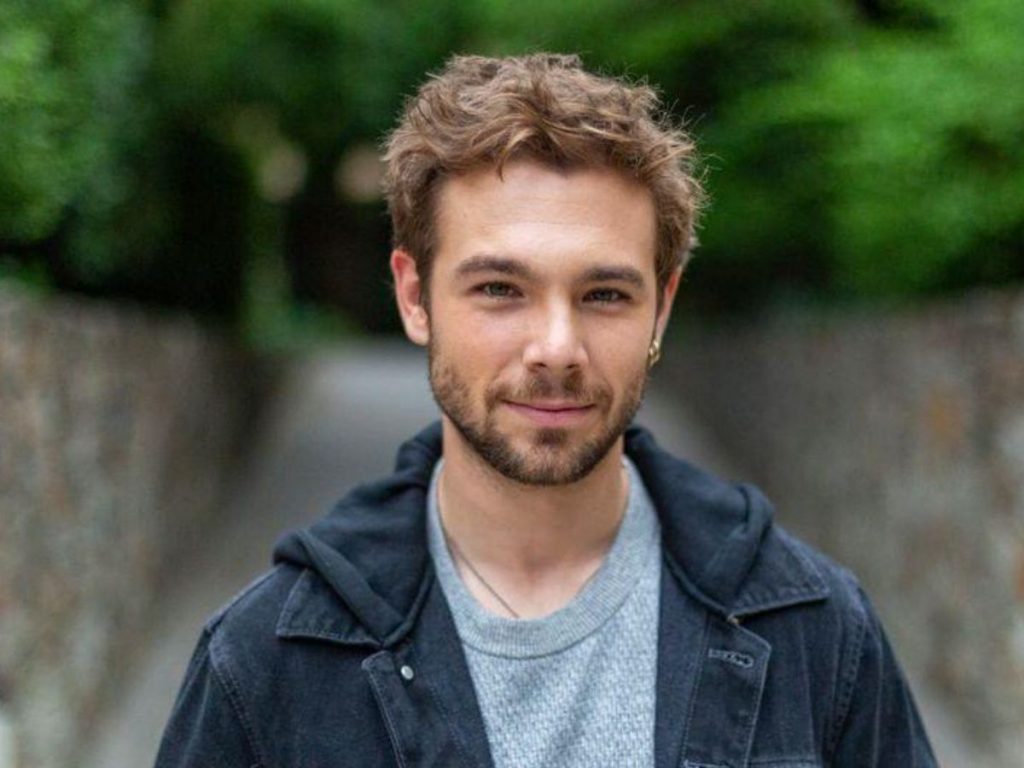 Carmen Maura con escopeta: "Alguien tiene que morir", en Netflix