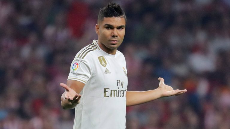 Nunca han expulsado a Casemiro... ¡Y mira que agresividad!