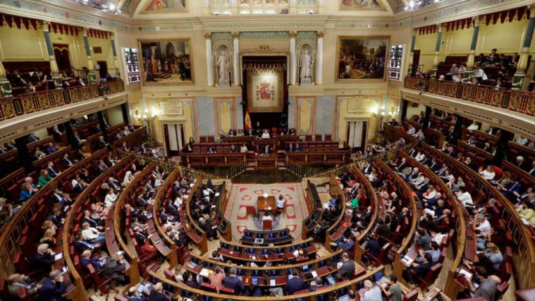 El Congreso rechaza la moción Vox que exigía penas de cárcel para los 'okupas'