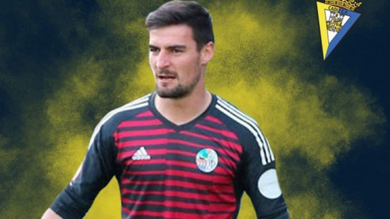 Dani Sotres Castañeda refuerza la portería del Cádiz