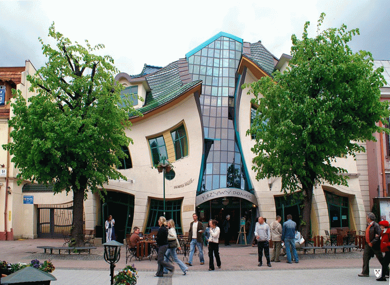 Edificios y obras arquitectónicas que desafían la gravedad