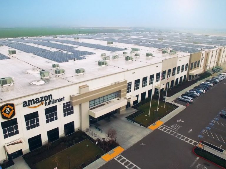 El centro logístico de Amazon en Dos Hermanas (Sevilla) empieza a funcionar