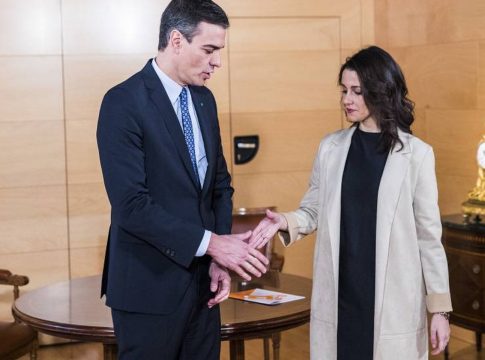 Ines_Arrimadas-Pedro_Sanchez-PSOE-Ciudadanos-Politica_487463046_151422764_1706x960