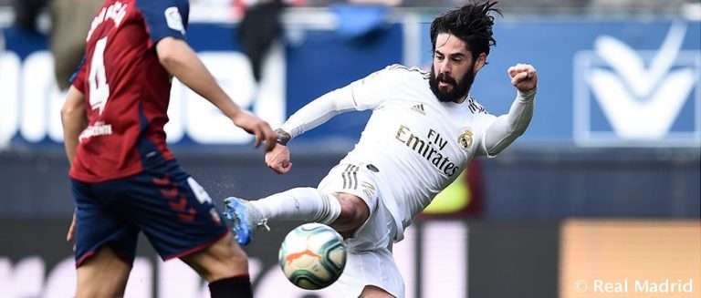 Sus amigos le animan. Isco, cabreado: “Deja a esta roja de mierda”