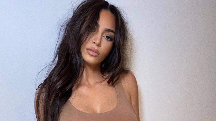 "Sin palabras": Kim Kardashian se quita la ropa en el coche 1 Kim Kardashian