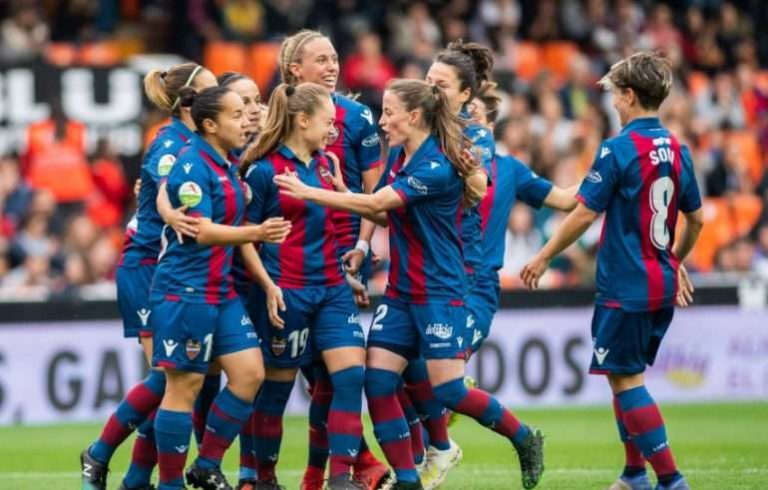 El Levante femenino anuncia la marcha de ocho jugadoras para la próxima temporada