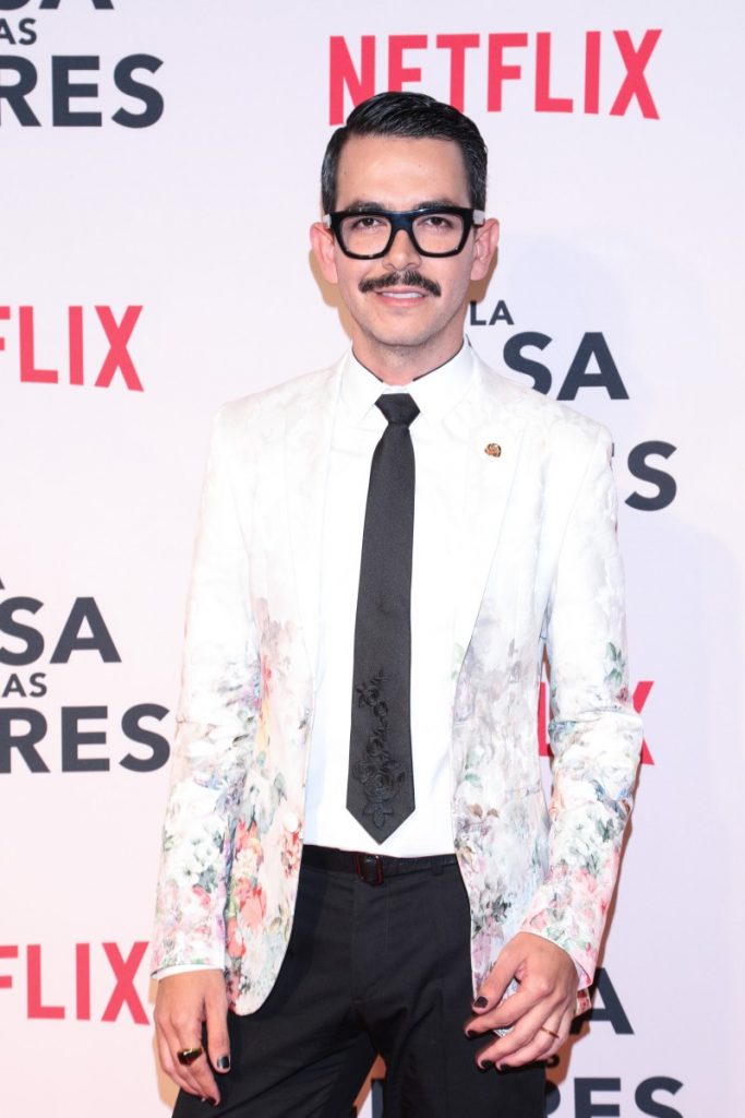 Carmen Maura con escopeta: "Alguien tiene que morir", en Netflix