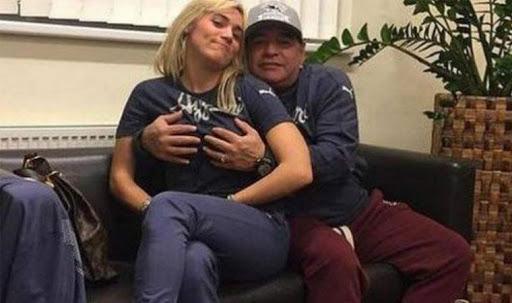 De ridículo en ridículo: por eso nadie ama a Maradona fuera del césped