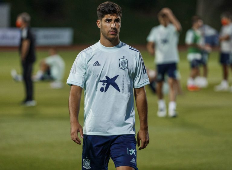Asensio abandona lesionado la concentración de la selección española