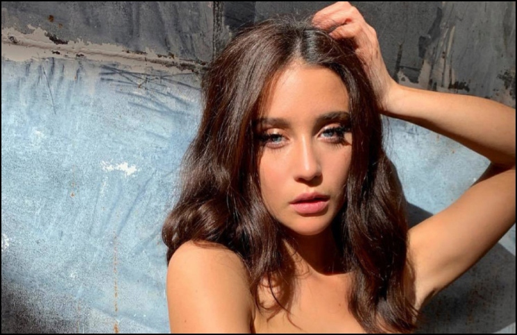 María Pedraza se supera con estos calurosos posados veraniegos