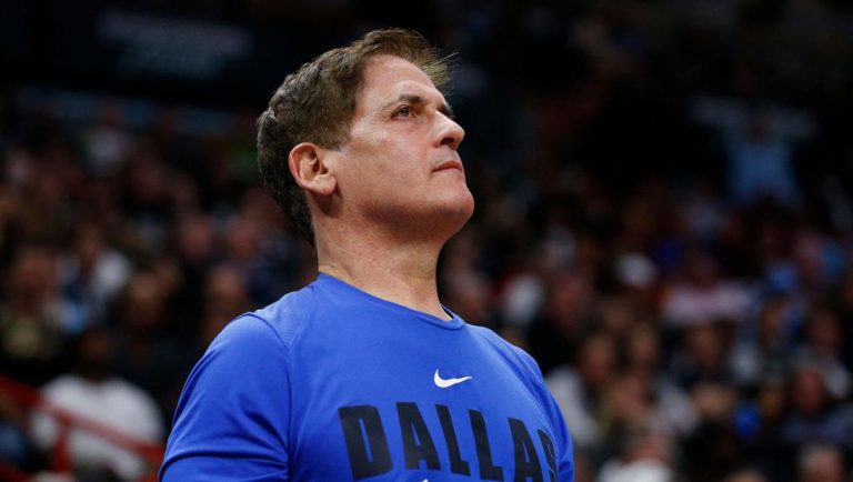 El propietario de los Dallas, Mark Cuban, apoyará a sus jugadores