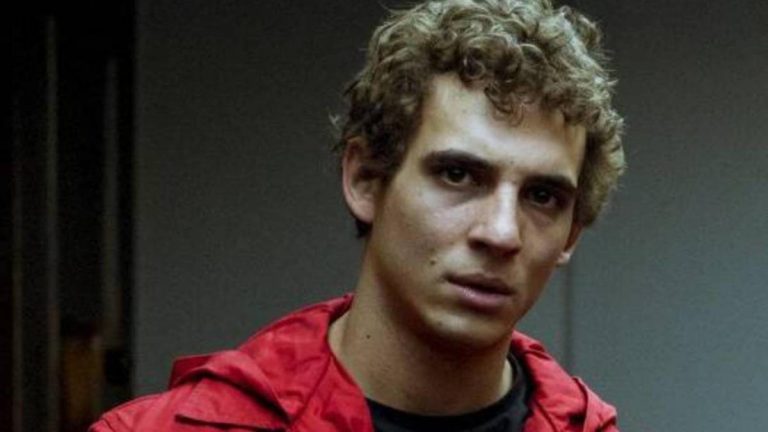 Los zascas de Miguel Herrán en Instagram y otros que han aplaudido los fans