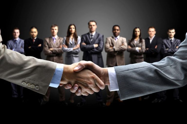 Reino Unido y Japón finalizan con éxito las negociaciones sobre su tratado de libre comercio