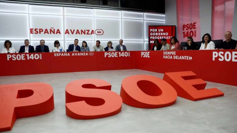 El PSOE estrena carnés digitales para sus militantes con código QR