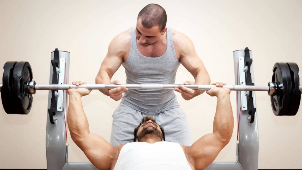 ponte tocho haciendo pectoral