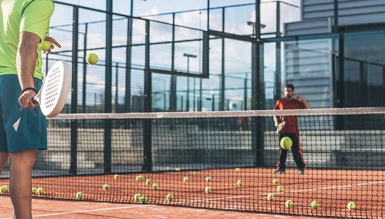 Los motivos del 'boom' del pádel y el ocaso del tenis
