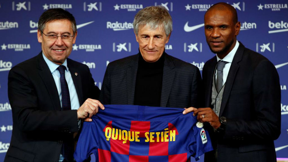 Junto a Abidal y Bartomeu