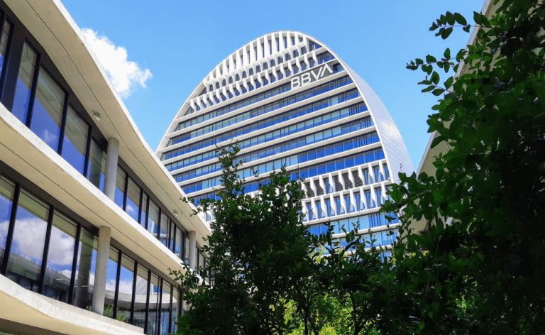 BBVA colocó 2.000 millones de dólares en deuda senior preferente