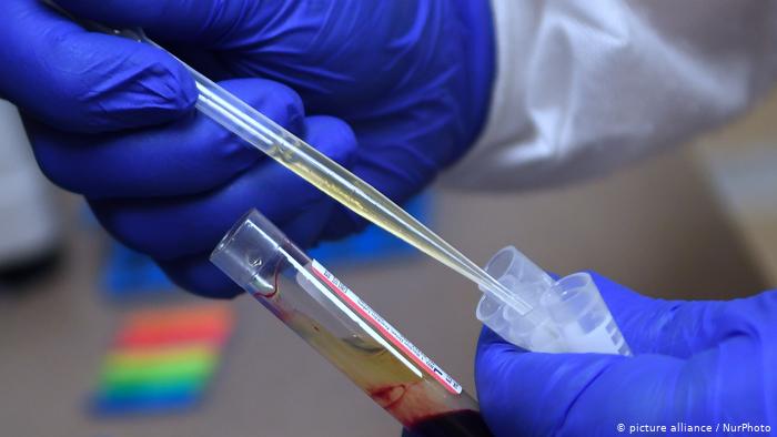 El Gobierno acordará con las CCAA una estrategia de vacunación común de la COVID-19