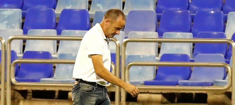 Víctor Fernández abandona el Real Zaragoza tras esfumarse el sueño del ascenso
