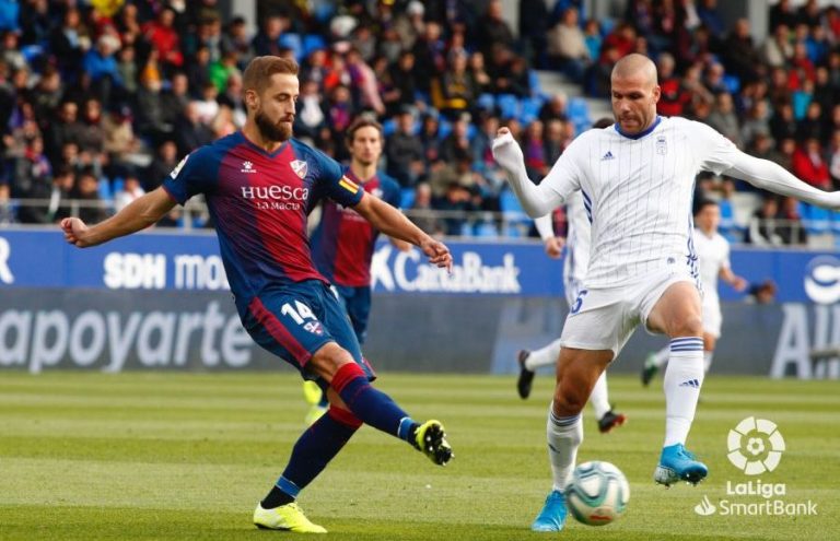 SD Huesca contará con el defensa Pedro López una temporada más