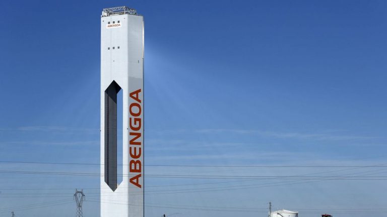 Abengoa explica que el plan de incentivos fue aprobado por la junta de 2019