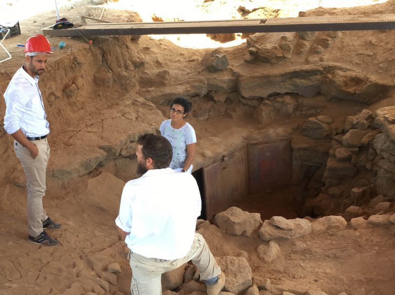 Patrimonio Cultural se compromete a investigar el yacimiento aborigen Villaverde