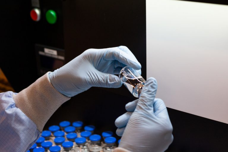 Advierten de la toxicidad de un compuesto que los negacionistas del Covid promocionan