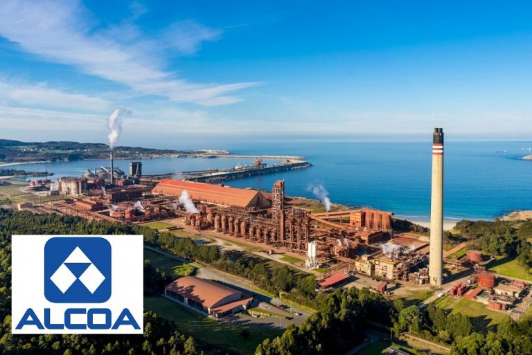 Los trabajadores de Alcoa piden un acuerdo que beneficie la planta de San Cibrao