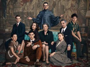 Carmen Maura con escopeta: "Alguien tiene que morir" en Netflix