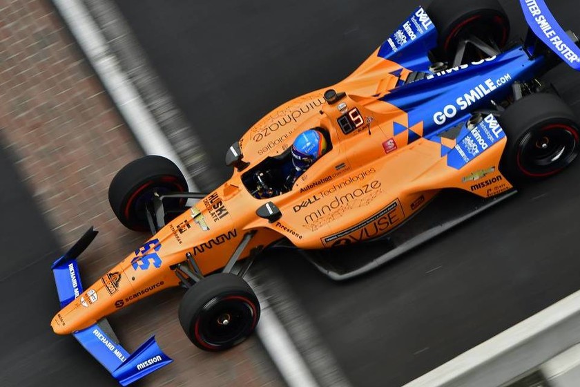 El día que Fernando Alonso destrozó su carrera por un puñado de billetes 1 alonso-mclaren