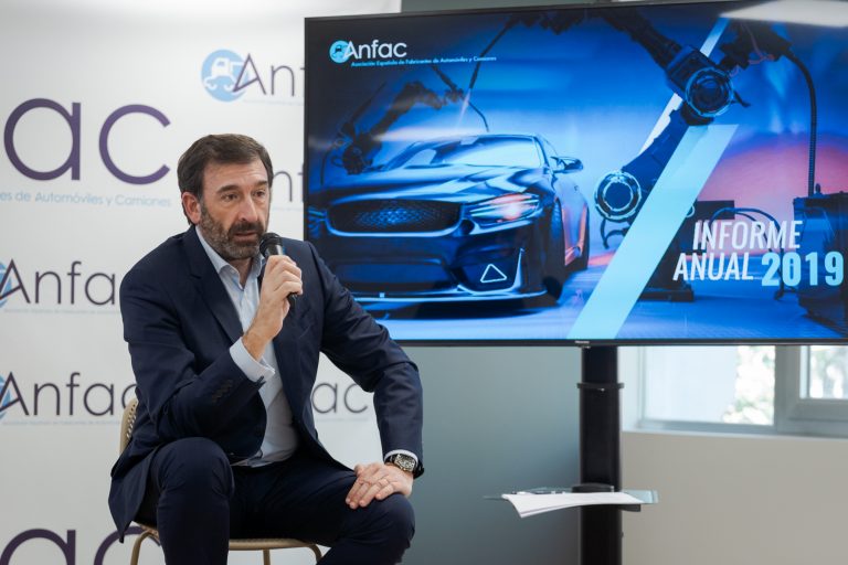 Anfac se reúne con el Rey para presentar el 'Plan Automoción 2020-40'