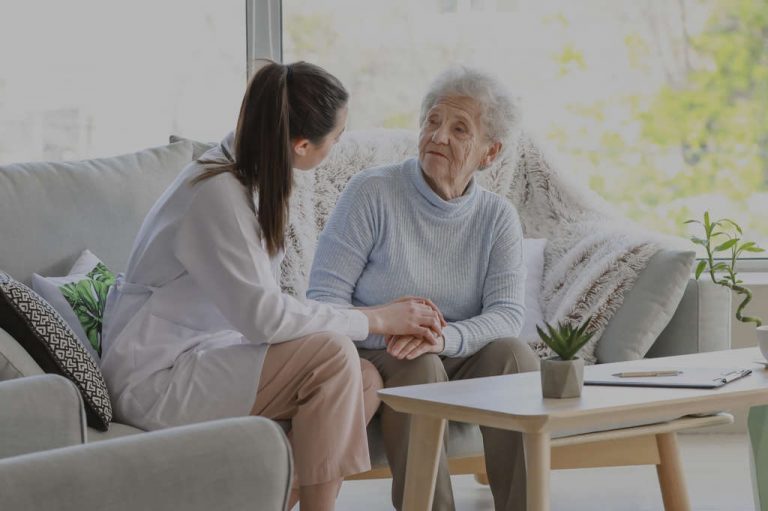 Caysam apuesta por la atención post Covid a domicilio para pacientes que han sufrido ictus