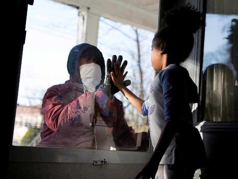 Confirmados 58 nuevos positivos en Asturias y el brote de Avilés suma 42 contagios