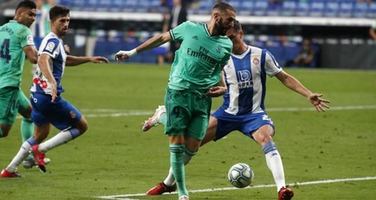 Benzema, taconazo icónico