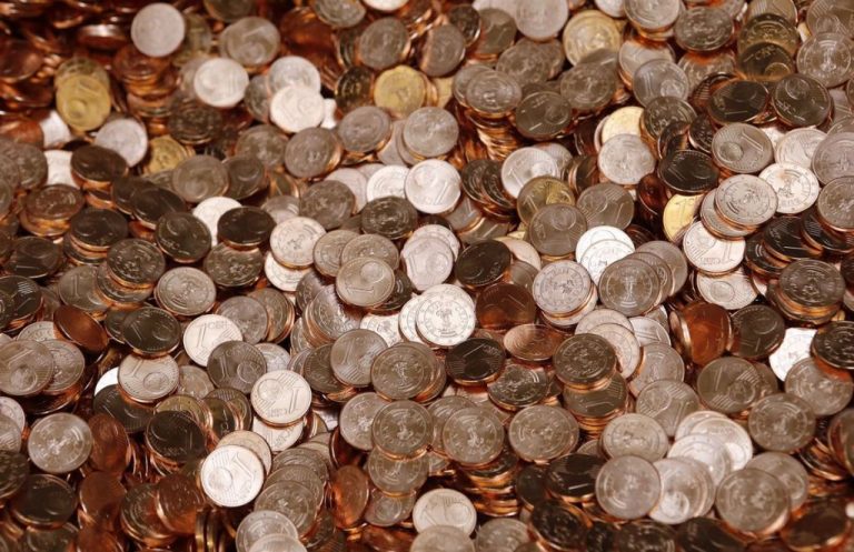 Bruselas decidirá a finales de 2021 si elimina las monedas de 1 y 2 céntimos