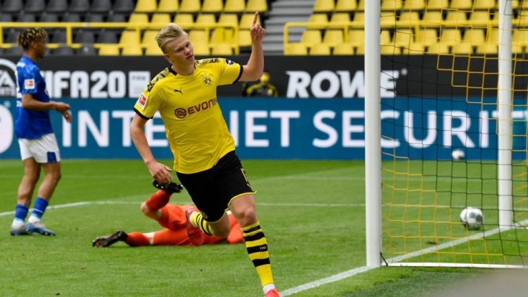 y Dortmund ganan antes de medirse entre semana