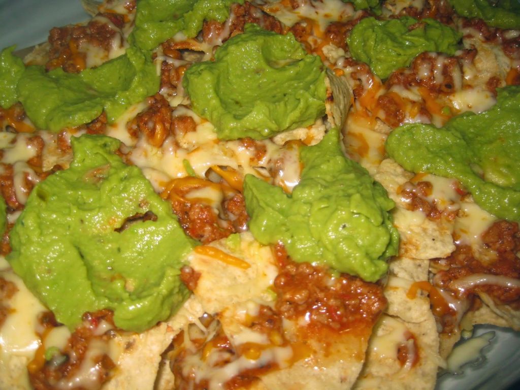 Guacamole para acompañar las carnes.