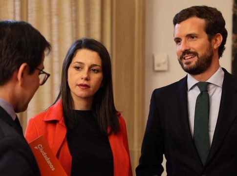 casado,-abascal-y-arrimadas-reprochan-pesame-sanchez-etarra Casado, Abascal y Arrimadas reprochan el pésame de Sánchez al suicidio de un etarra en la cárcel