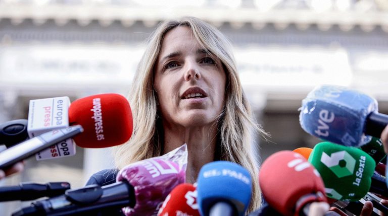 Álvarez de Toledo, a Almeida: 