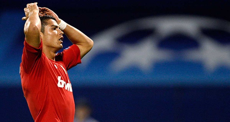 Cristiano Ronaldo silban guapo rico