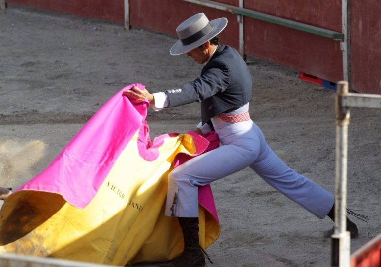 Detenido profesor de una escuela taurina de Murcia por agredir sexualmente a sus alumnos