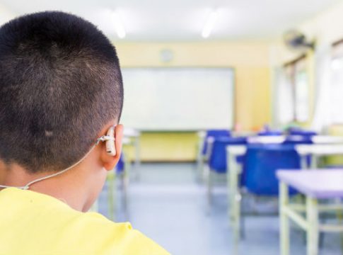 discapacidad-auditiva-unir-1