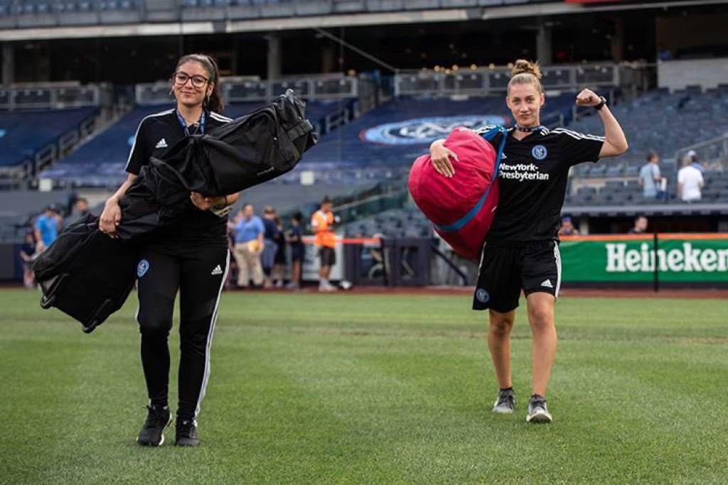 dt.common.streams.StreamServer 1 1