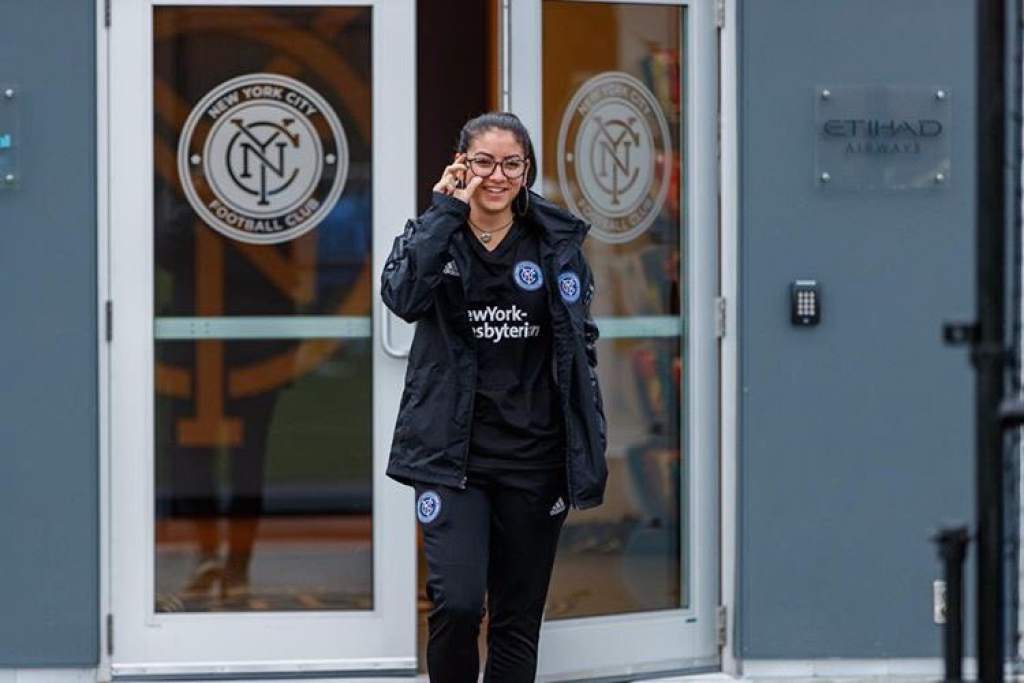 dt.common.streams.StreamServer 2