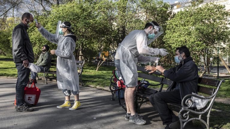 Extremadura notifica 108 positivos y dos nuevos brotes en Torremejía y Zorita