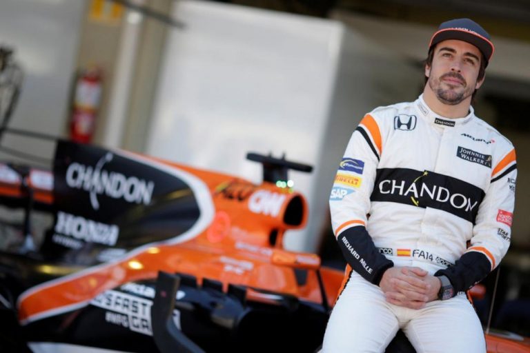 El día que Fernando Alonso destrozó su carrera por un puñado de billetes