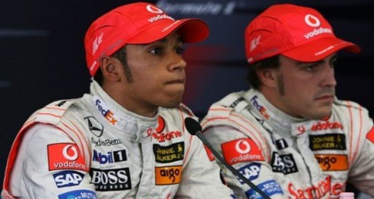 Fernando Alonso rivalidad Hamilton 2007